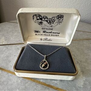 10k gold Vintage ‘Black Hills’ Necklace